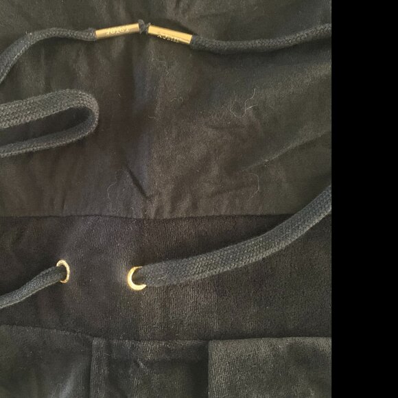 Juicy Couture Jumpsuit/Cropped Velour Romper NWT - Picture 4 of 6